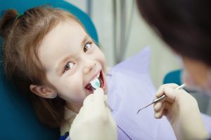 Metody leczenia zębów mlecznych