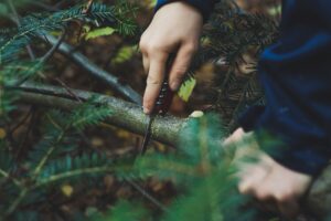 Szkolenie survivalowe jako pomysł na prezent – dlaczego warto?